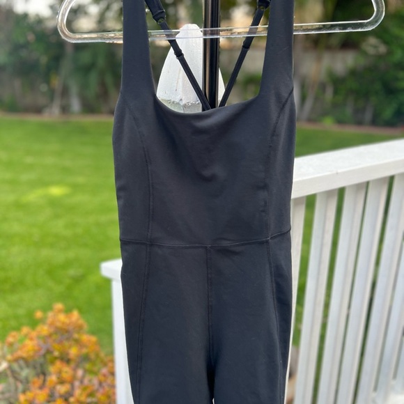Abercrombie & Fitch Black Jumpsuit Sleek Minimalist Design - Picture 6 of 12